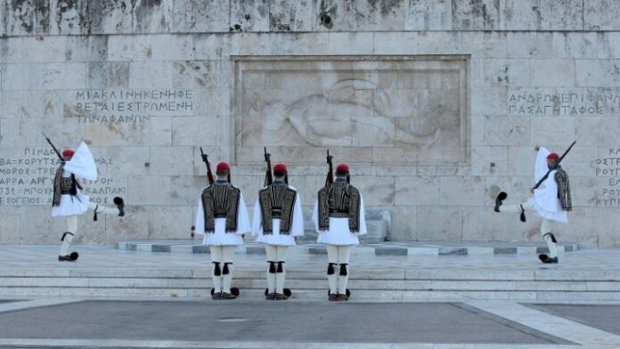agnostos-stratiotis